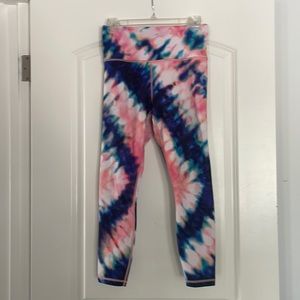 Athleta tie-dye elation 7/8 tight, medium